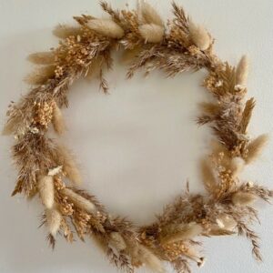 Couronne de fleurs séchées